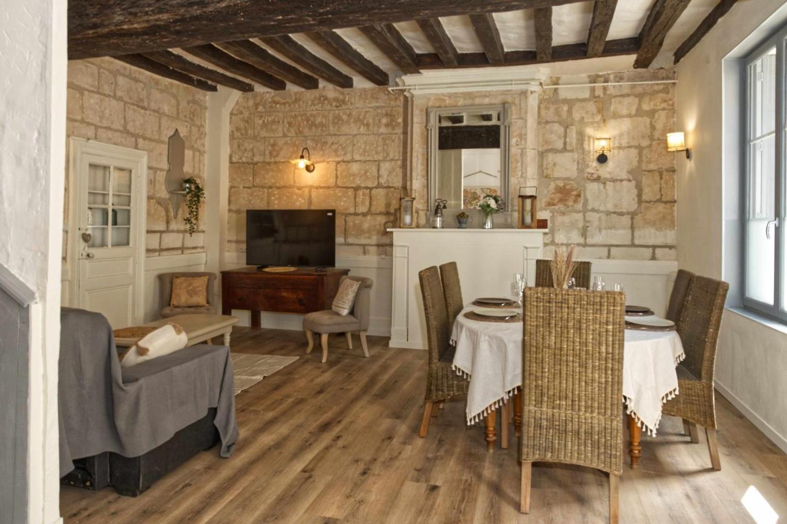 Le Gite De L'Abbaye - Beaulieu-Les-Loches ภายนอก รูปภาพ